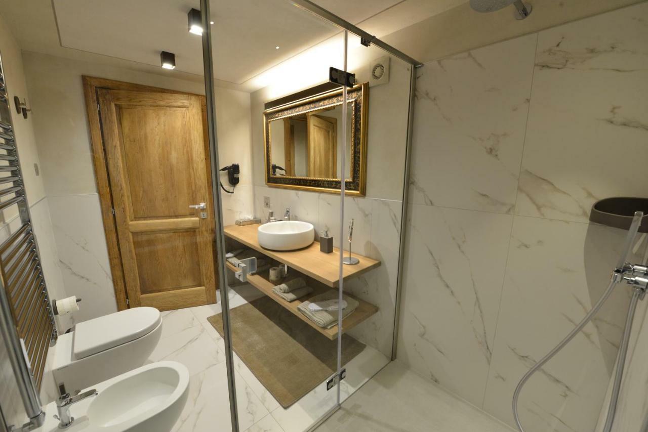 Le Reve Charmant Apartments - Via Sant'Orso,2 Aosta Exterior photo