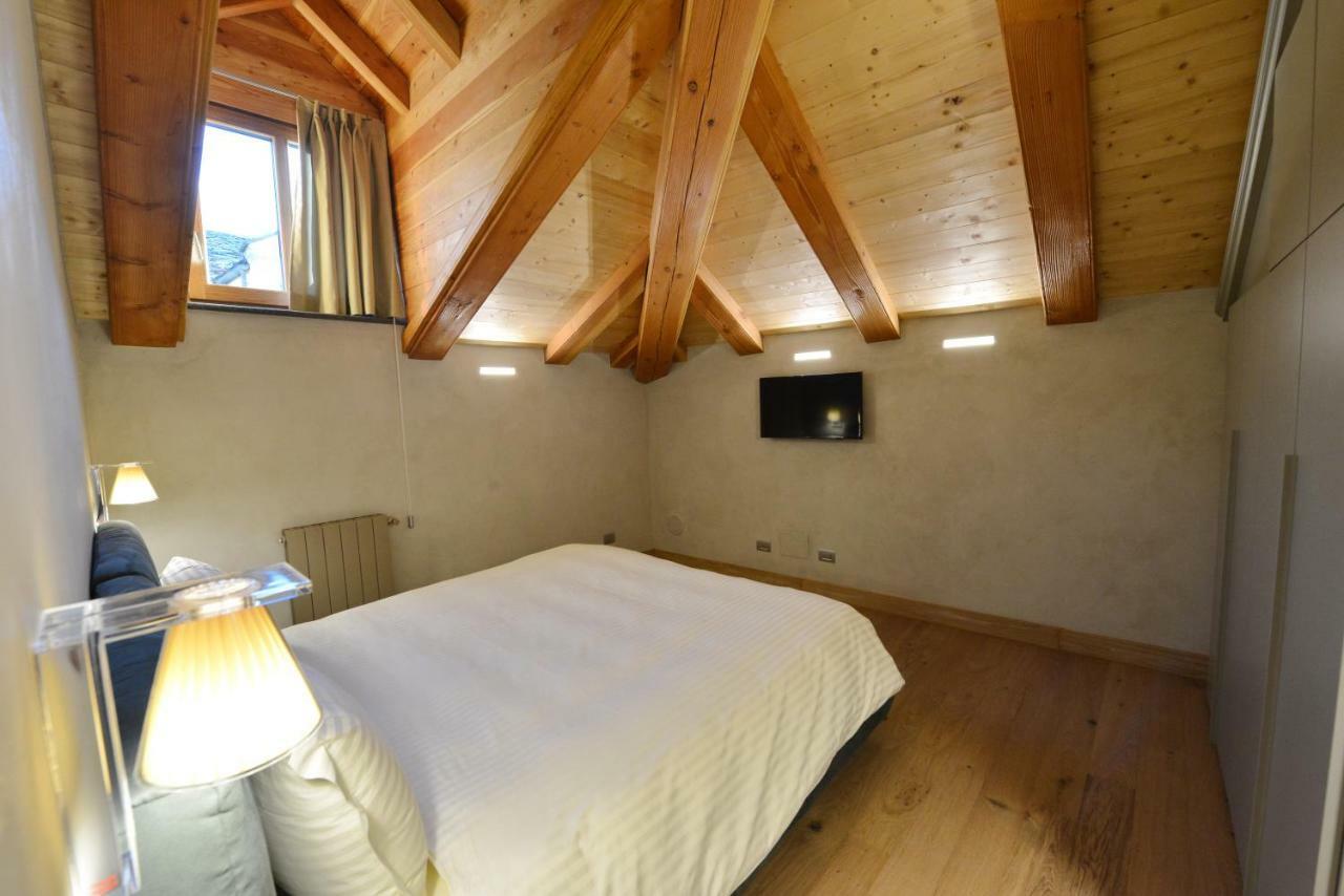 Le Reve Charmant Apartments - Via Sant'Orso,2 Aosta Exterior photo