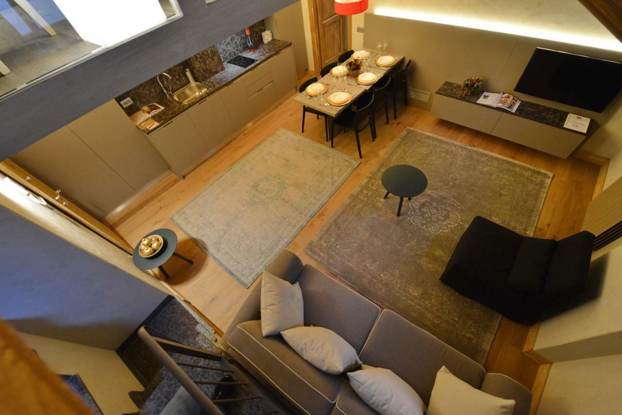 Le Reve Charmant Apartments - Via Sant'Orso,2 Aosta Exterior photo